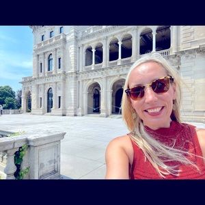 Meet your Posher, Sarah